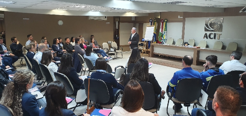 ACIT lança 7ª turma de Programa diferenciado para lideranças e coordena iniciativa em toda a região