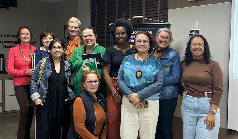 Núcleo Criativo da ACIT fará talk para mulheres neste domingo 
